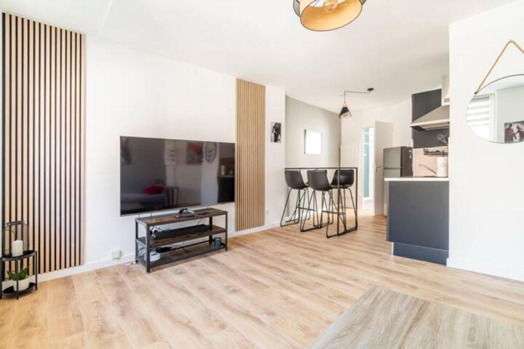 Voyage En Duplex En Hyper Centre Διαμέρισμα Βαλενσιέν Εξωτερικό φωτογραφία